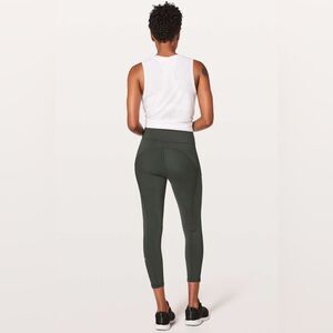Lululemon Final Lap Crop *23"
Evergreen size 4 (small) $118 msrp